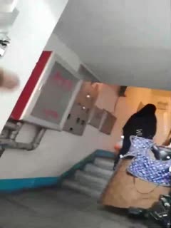 玩.的刺.激.啊，还.着人.家撸管.呢，“再.这样.我就报.警啦”