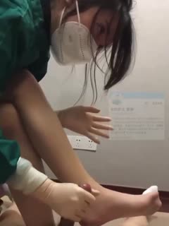 女医生苏可儿：院里现在专门给我成立了一个科室，割包皮前必需先来我这里过一关