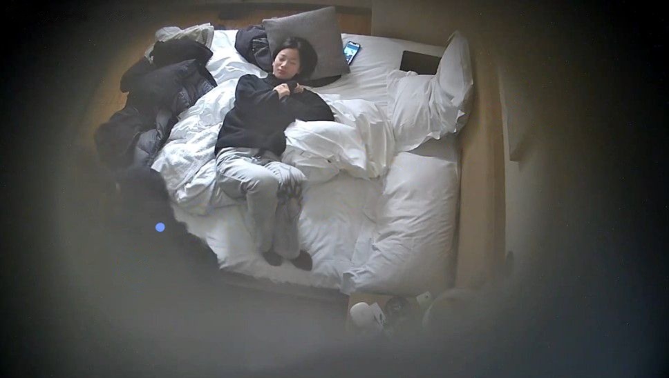 ⏪酒店偷拍⏩腿长腰细高冷小美被扣穴后爆日